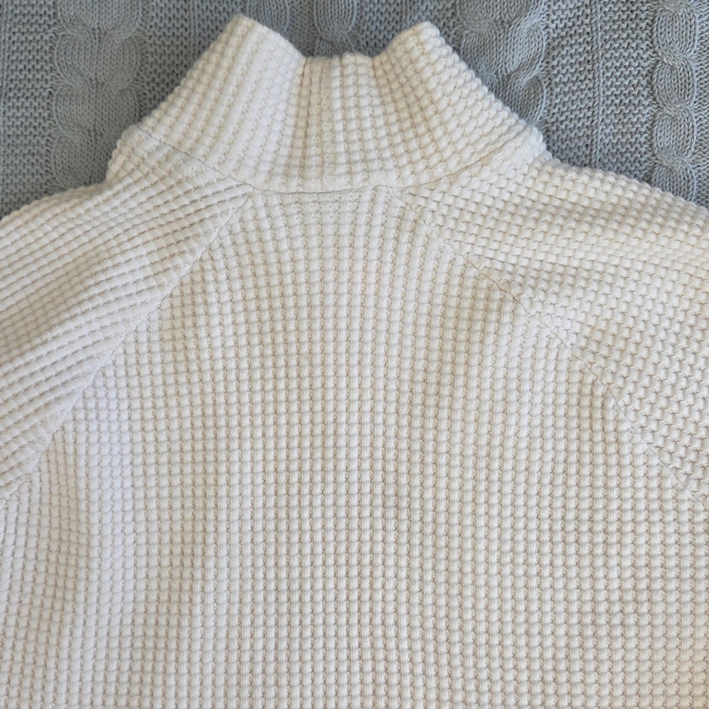 The North Face Mock Neck Chabot Thermal Waffle Knit LS Shirt Women's Small White - Picture 8 of 8